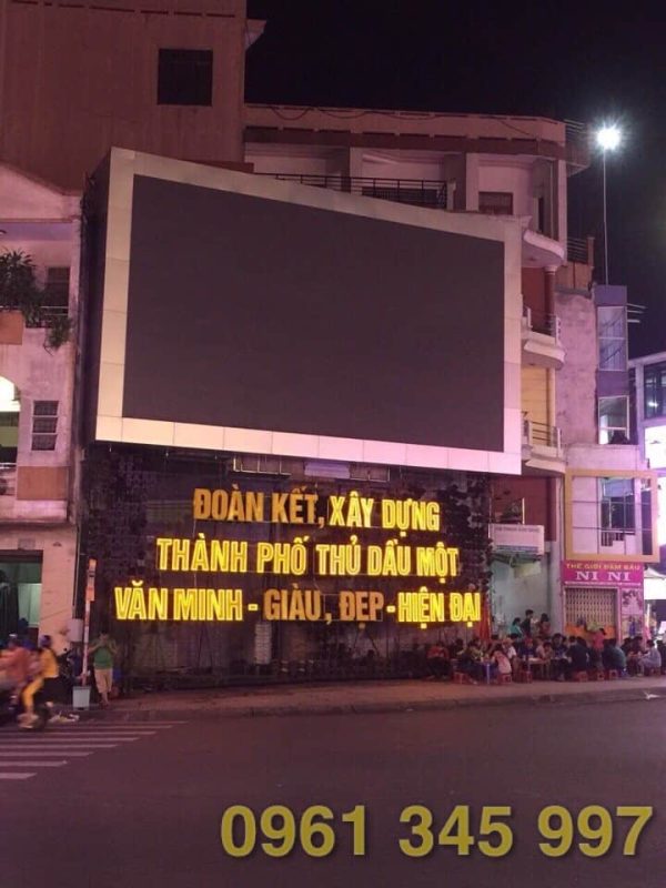 Thiết kế thi công chữ nổi led mica tại Bình Dương