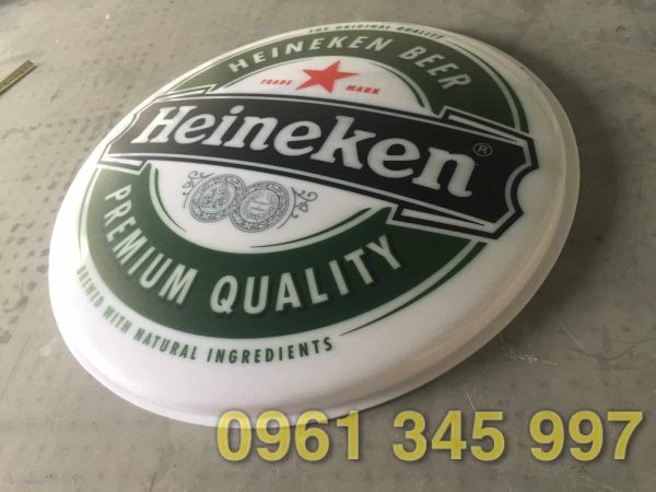 Hộp đèn mica hút nổi giá rẻ tại quận 7