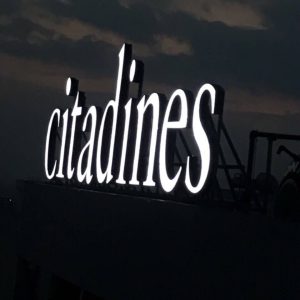 Biển hiệu Citadines