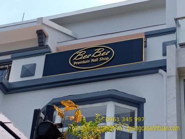 Bảng hiệu chữ nổi Mica Alu quảng cáo cửa hàng đẹp uy tín tại TP.HCM