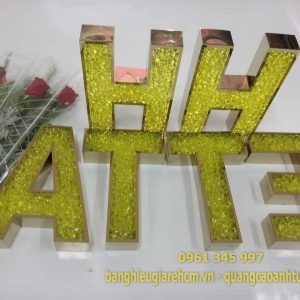 Chữ Inox mặt Acrylic giả đá