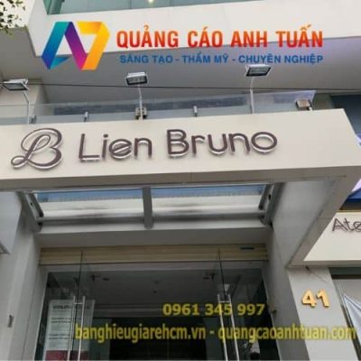 Làm Bảng Hiệu Chữ Nổi Bằng MICA Giá Rẻ Tại Tphcm