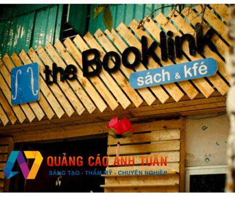 Làm Bảng Hiệu Quảng Cáo Cho Quán Cà Phê Ngoài Trời