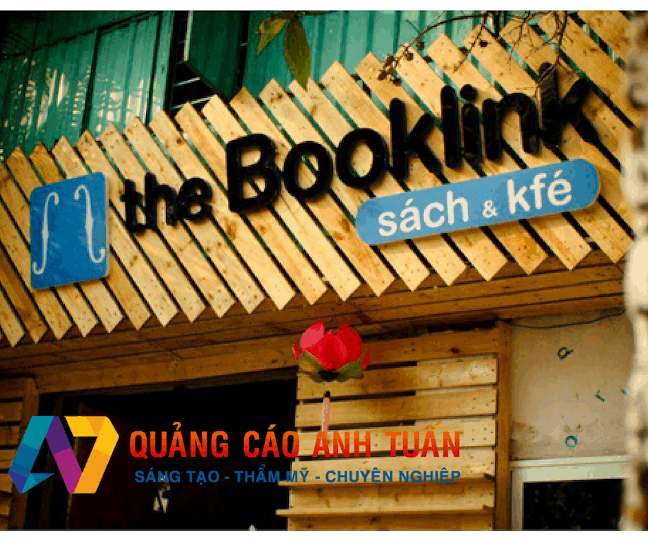 Làm Bảng Hiệu Quảng Cáo Cho Quán Cà Phê Ngoài Trời