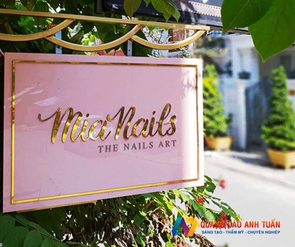 Những tiêu chí để có bảng hiệu ấn tượng cho salon nail