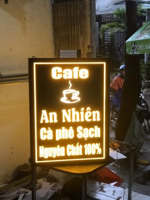 Biển hiệu mặt tiền và cách làm bảng hiệu quảng cáo