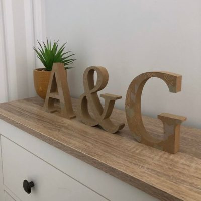 Cắt CNC chữ gỗ theo yêu cầu