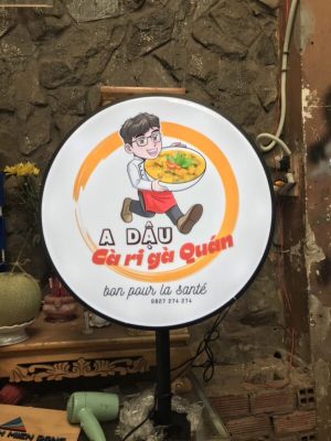10 quy tắc cần tuân theo để lắp đặt bảng hiệu quảng cáo thương mại một cách chính xác.