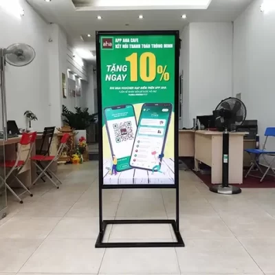 8 loại Standee quảng cáo thương hiệu